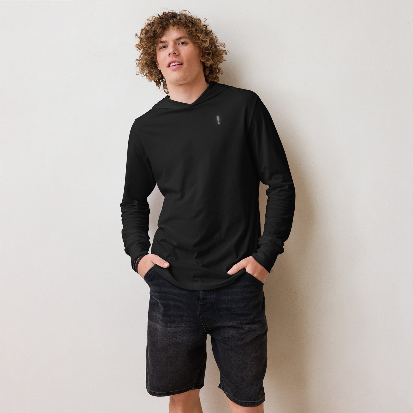 Status - Hooded long-sleeve tee